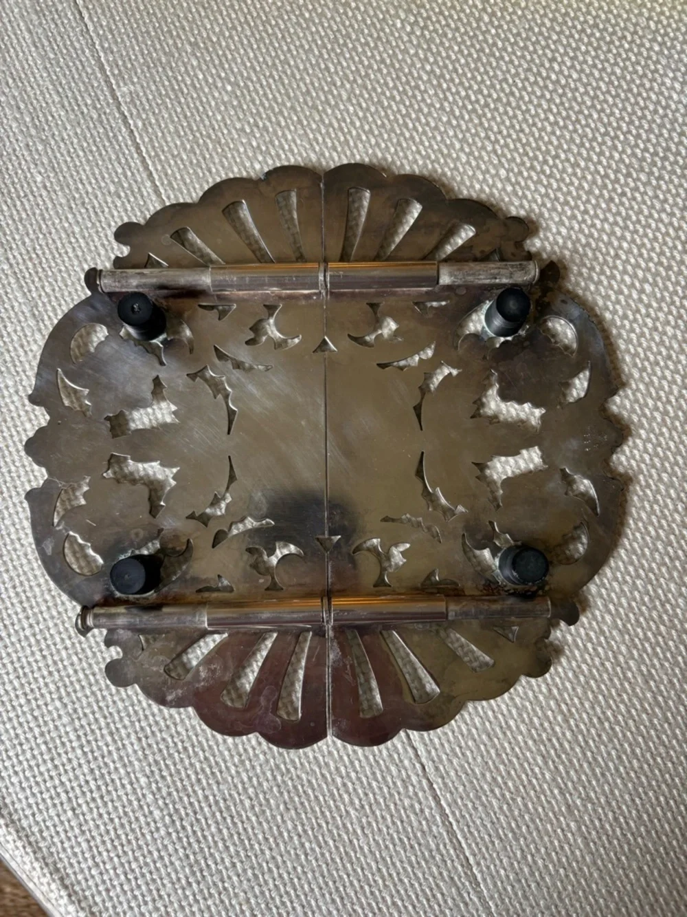 Vintage Wallace Silver Plate Classic Floral Expandable Trivet Hot Plate